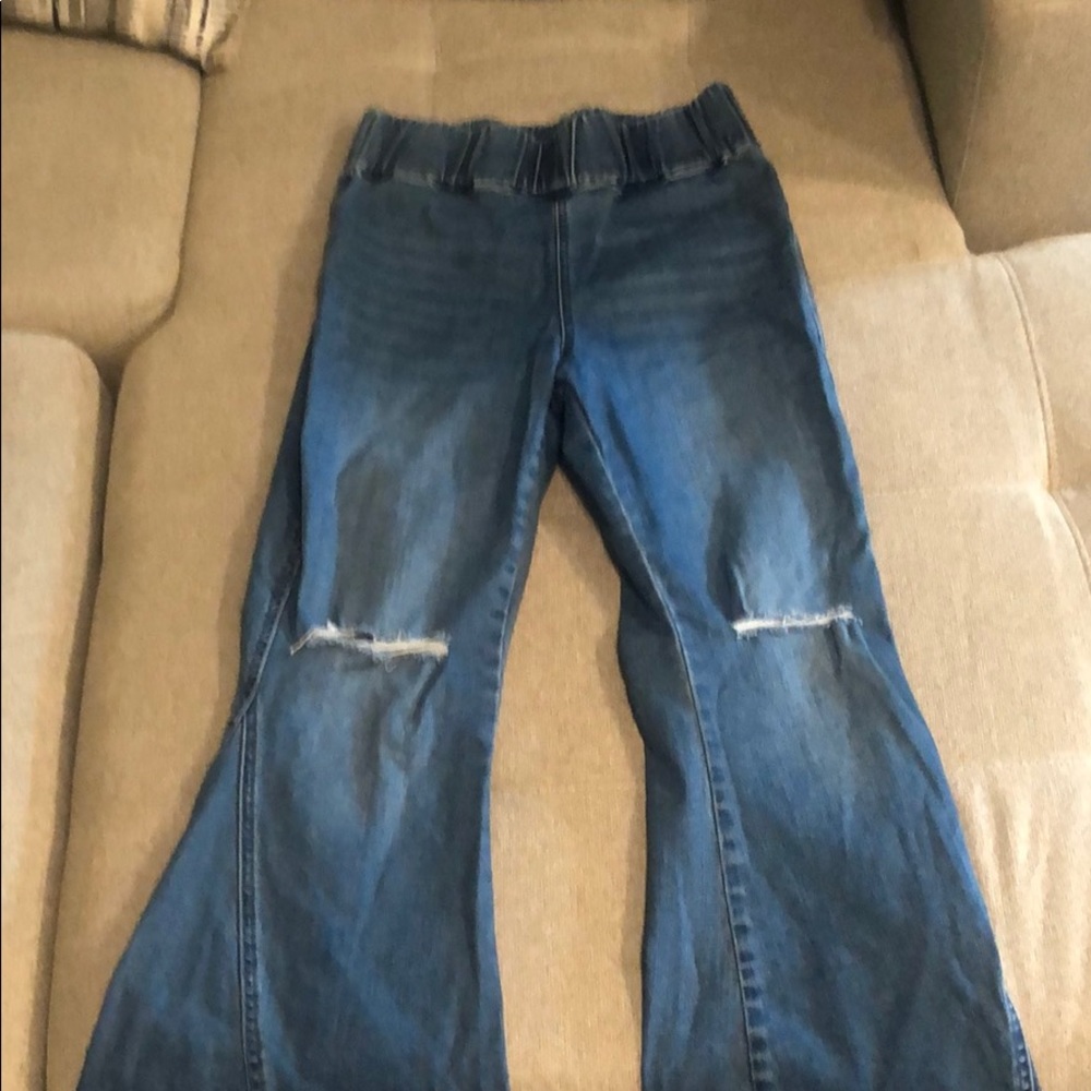 Stretchy flared denim pants